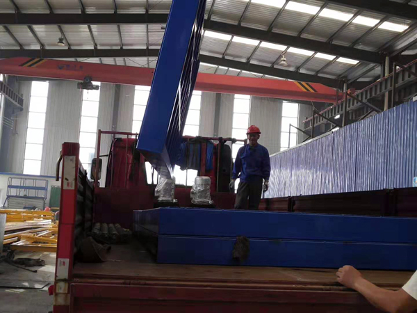 導軌式液壓升降貨梯 導軌式液壓升降貨梯